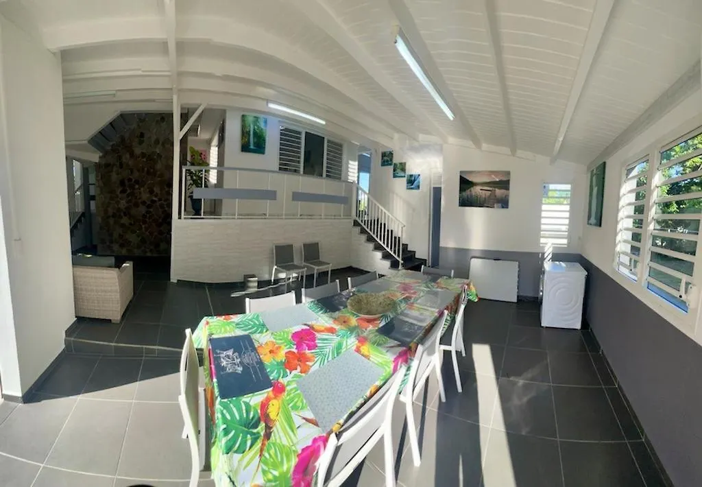 Villa La Roche Le Moule